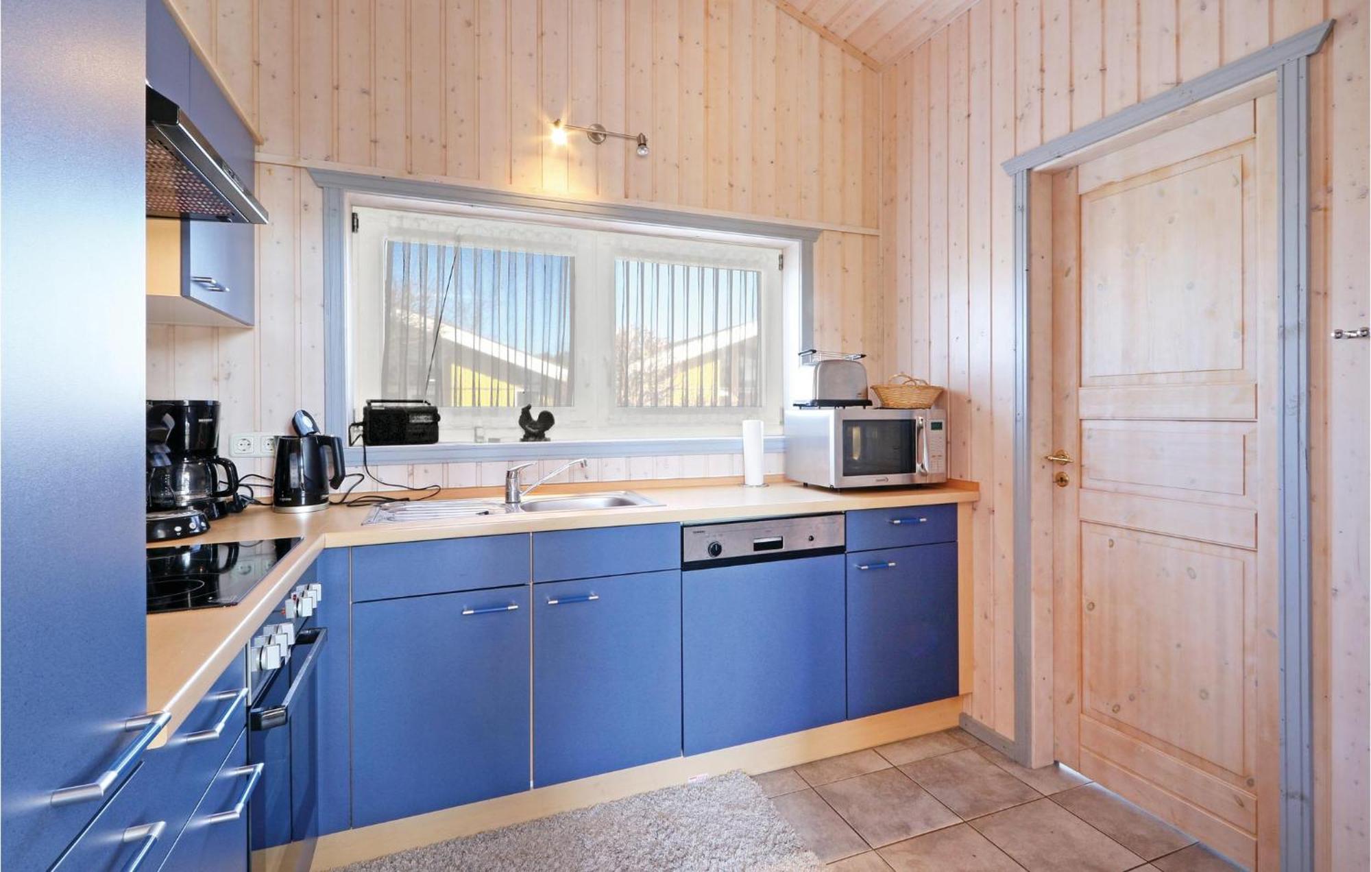 2 Bedroom Nice Home In Rechlin Exterior photo